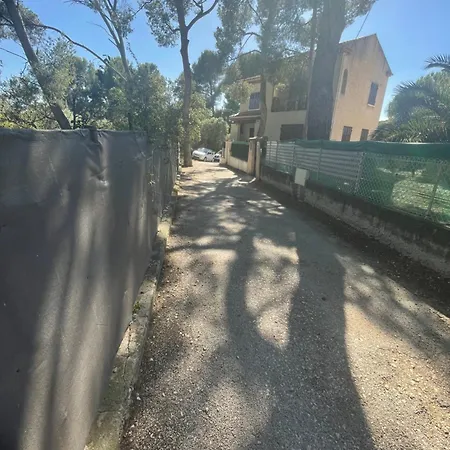 New Rdc De 60 M2 Proche Apartmán *